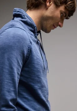 Pullover in Washed-Optik