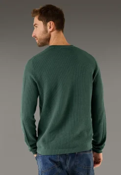 Pullover mit feiner Struktur