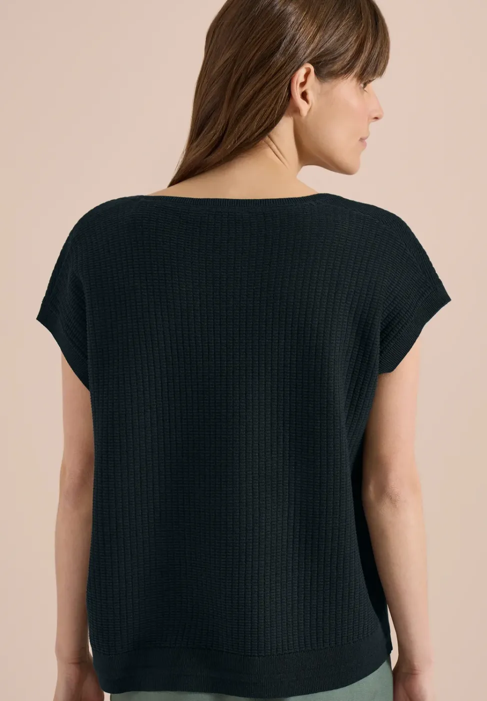 Pullover mit gerundetem V-Ausschnitt