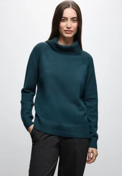 Pullover mit Stehkragen