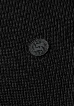 Pullover mit Stehkragen