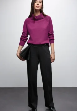 Pullover mit Stehkragen