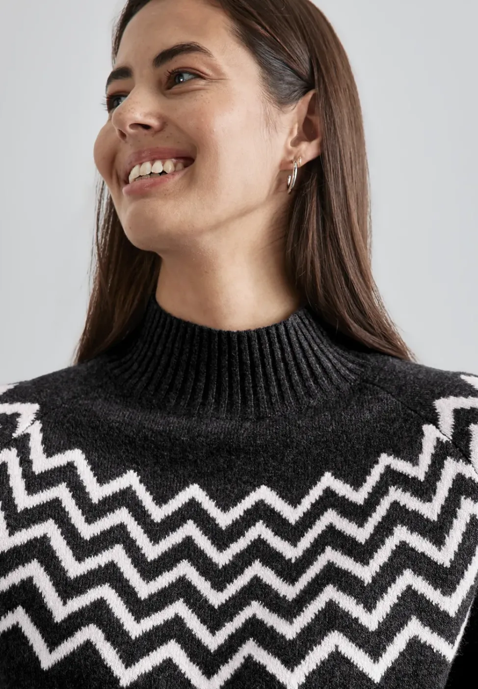 Pullover mit Stehkragen