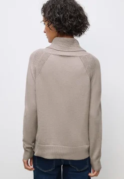 Pullover mit Stehkragen