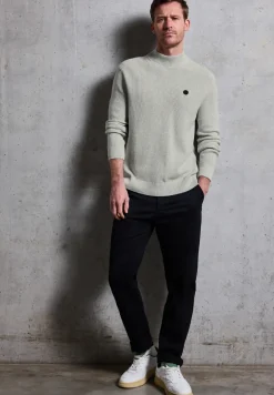 Pullover mit Stehkragen