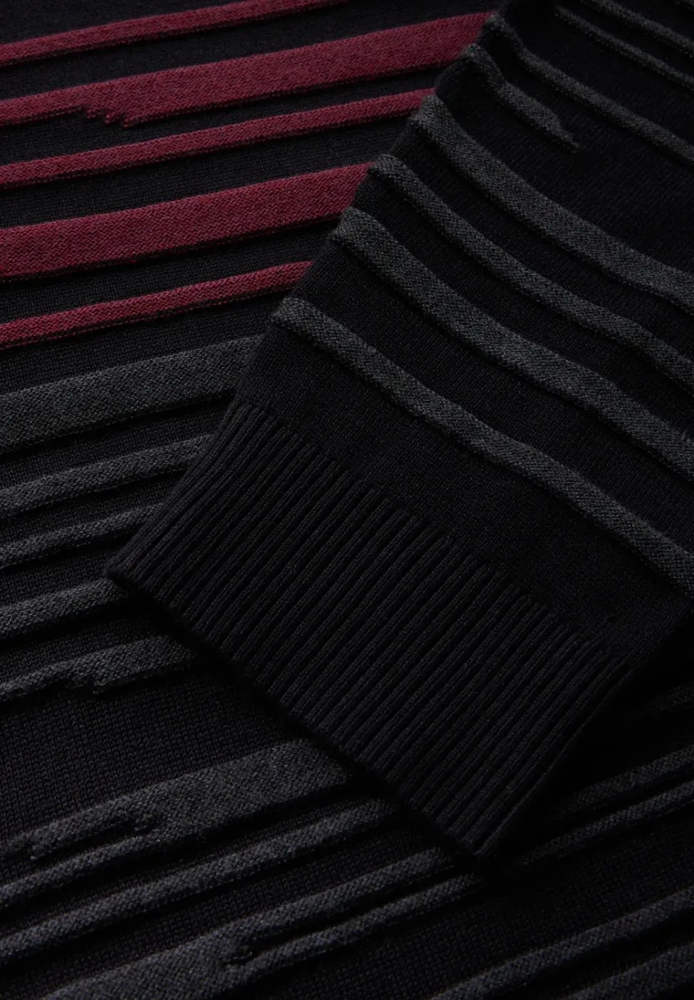 Pullover mit Strukturstreifen