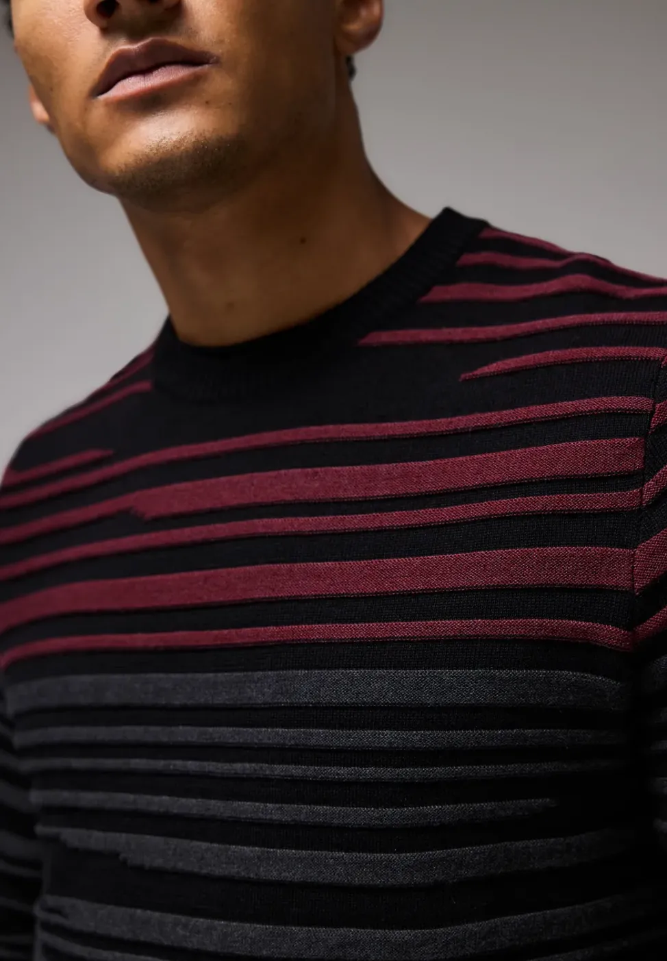 Pullover mit Strukturstreifen