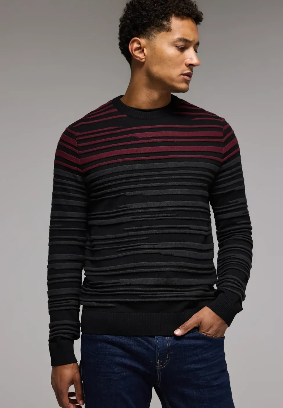 Pullover mit Strukturstreifen