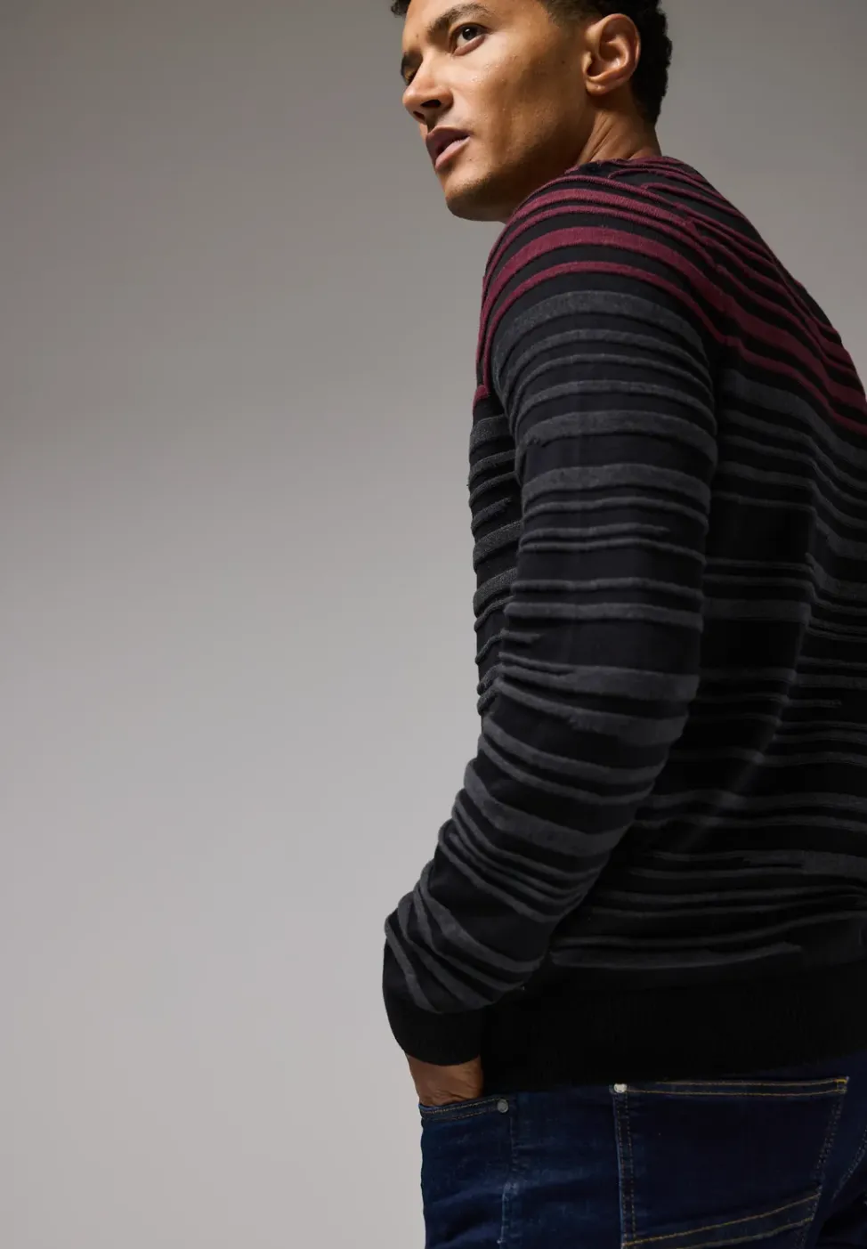 Pullover mit Strukturstreifen
