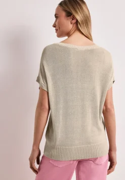 Pullover mit U-Boot-Ausschnitt