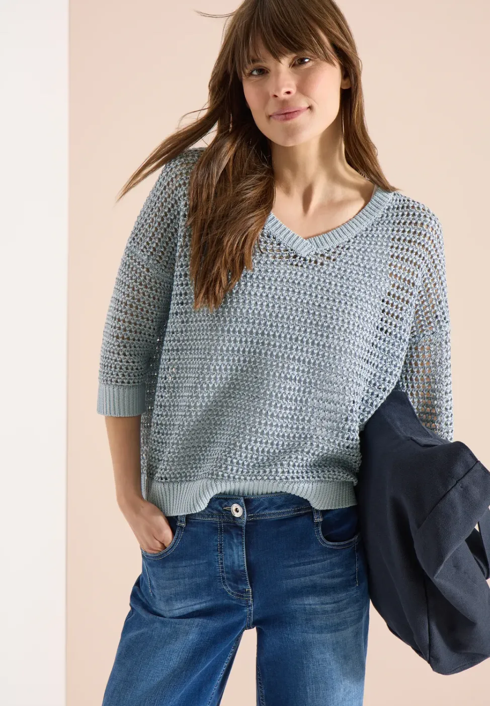 Pullover mit V-Neck und Garnmix