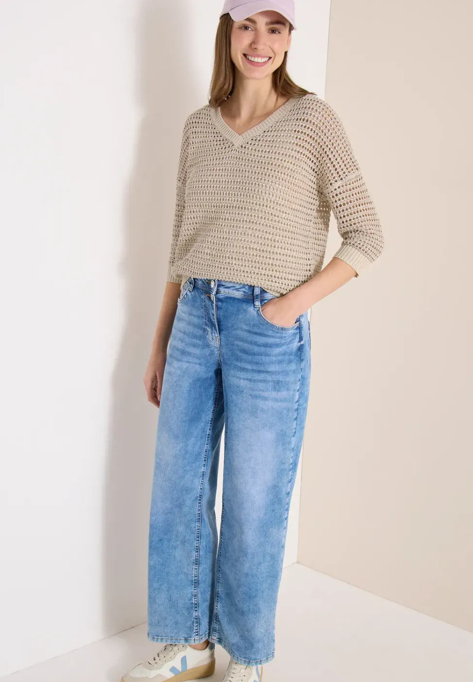 Pullover mit V-Neck und Garnmix