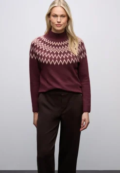 Pullover im Norweger-Look