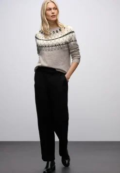 Pullover im Norweger-Look
