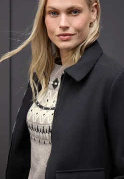 Pullover im Norweger-Look