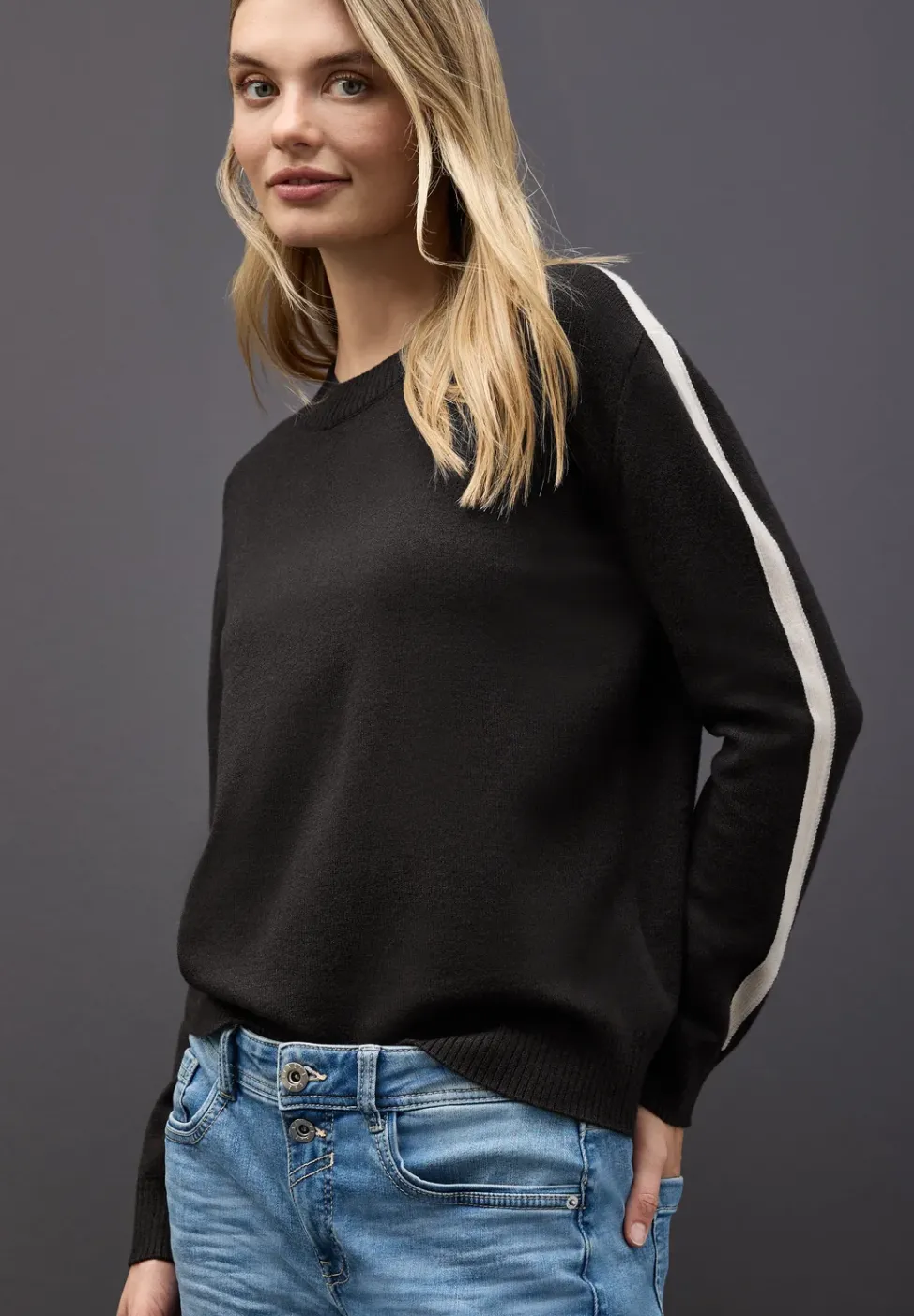 Pullover mit Gallonstreifen