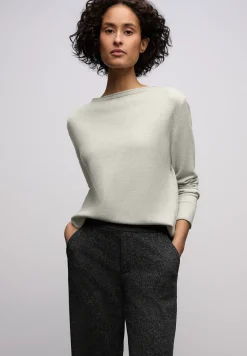 Pullover mit gerolltem Saum