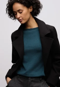 Pullover mit gerolltem Saum