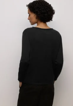 Pullover mit gerolltem Saum