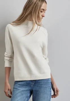 Pullover mit Knopfdetail