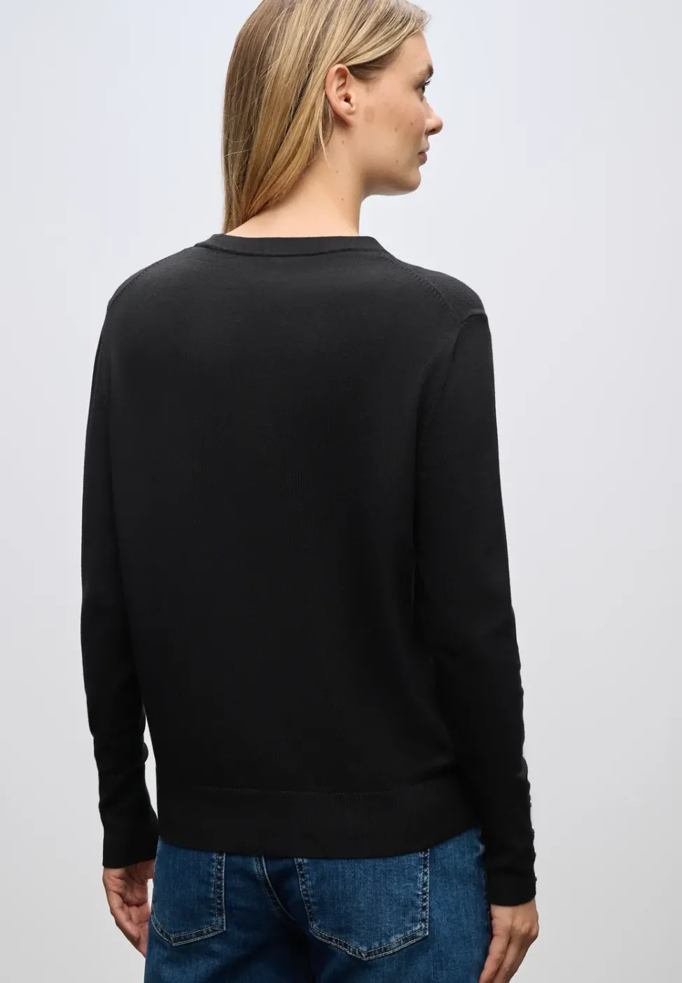 Pullover mit Knopfdetail