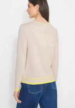 Pullover mit Kontrastdetails