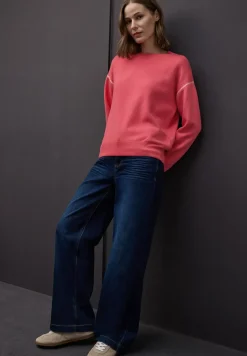 Pullover mit Kontrastdetails