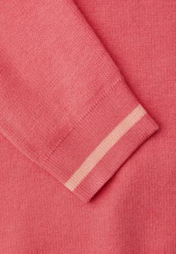Pullover mit Kontrastdetails