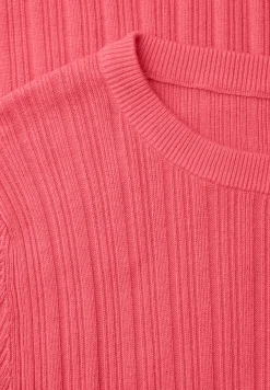 Pullover mit Rippstruktur