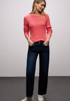 Pullover mit Rippstruktur