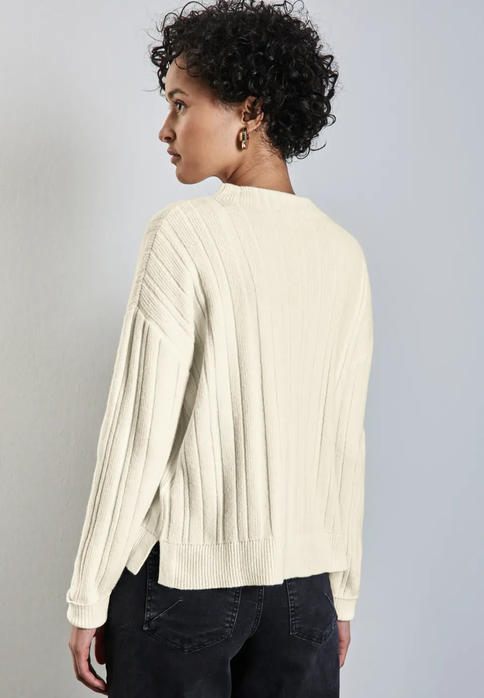 Pullover mit Rippstruktur