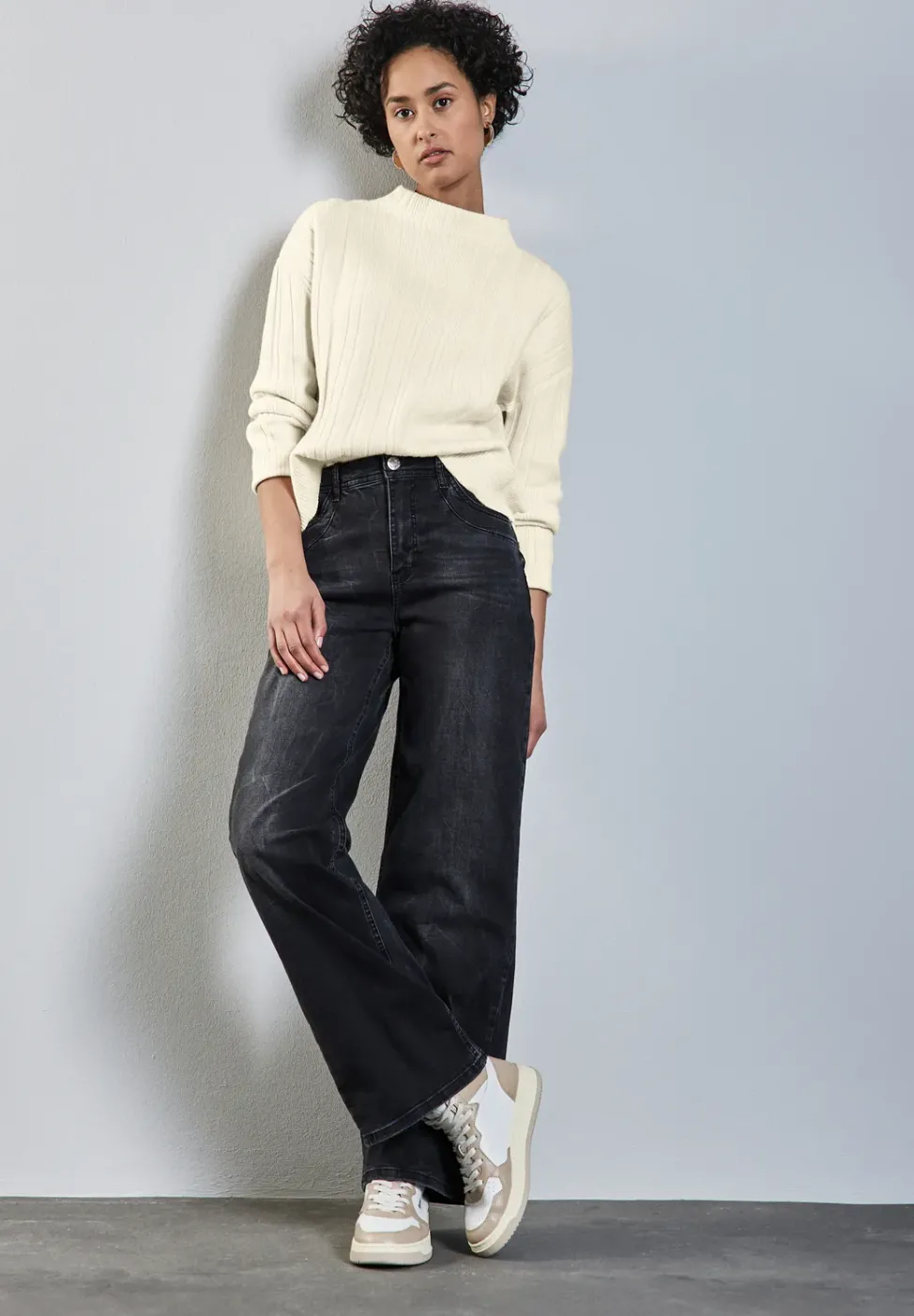 Pullover mit Rippstruktur