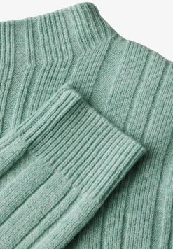 Pullover mit Rippstruktur