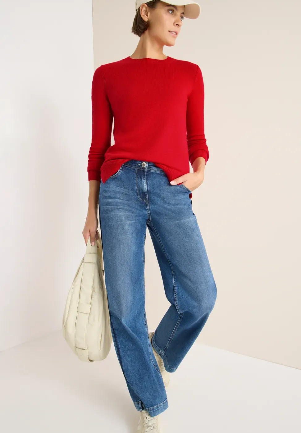 Pullover mit Strickdetail