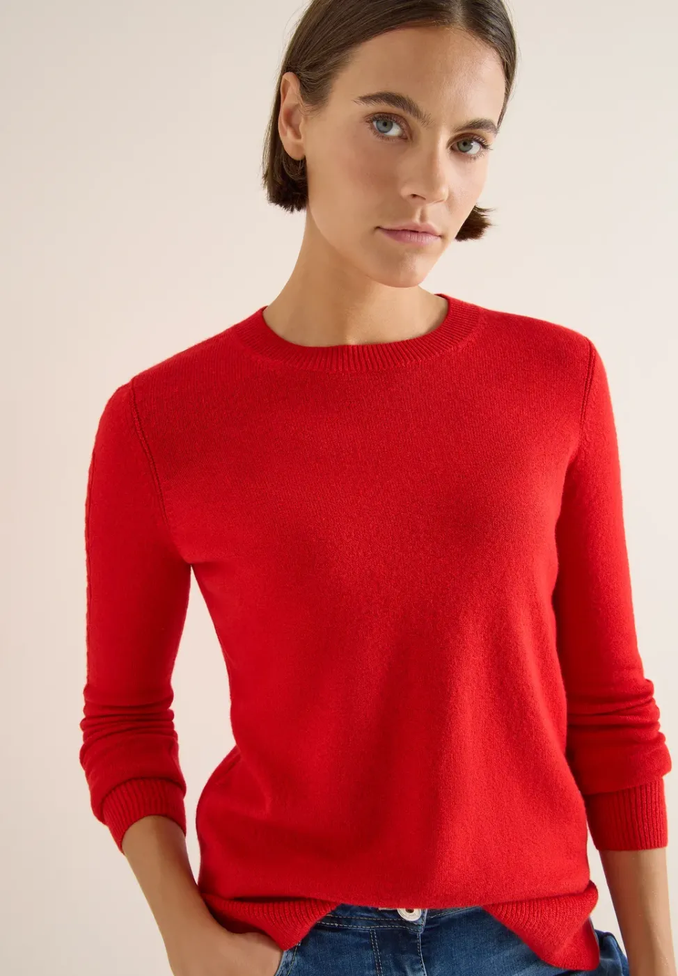 Pullover mit Strickdetail