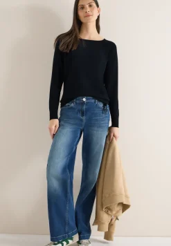 Pullover mit Strukturdetail