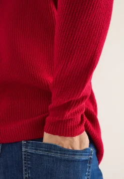 Pullover mit Strukturdetails
