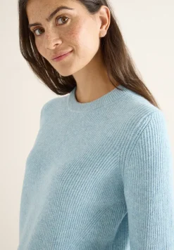Pullover mit Strukturdetails