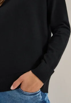 Pullover mit Strukturdetail