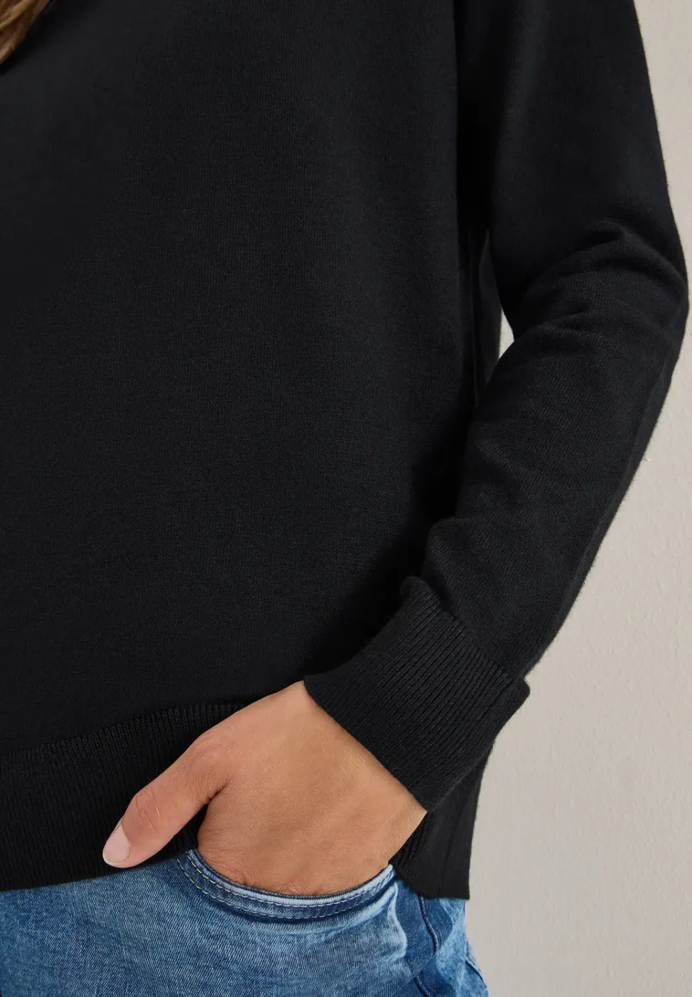 Pullover mit Strukturdetail