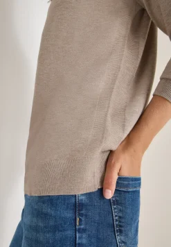 Pullover mit Strukturdetail