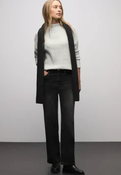 Pullover mit Strukturmix