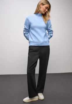 Pullover mit Tape-Details