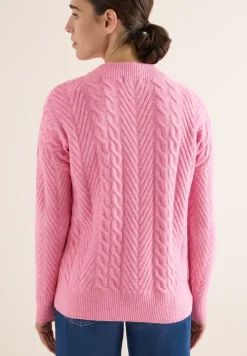 Pullover mit Zopfmuster
