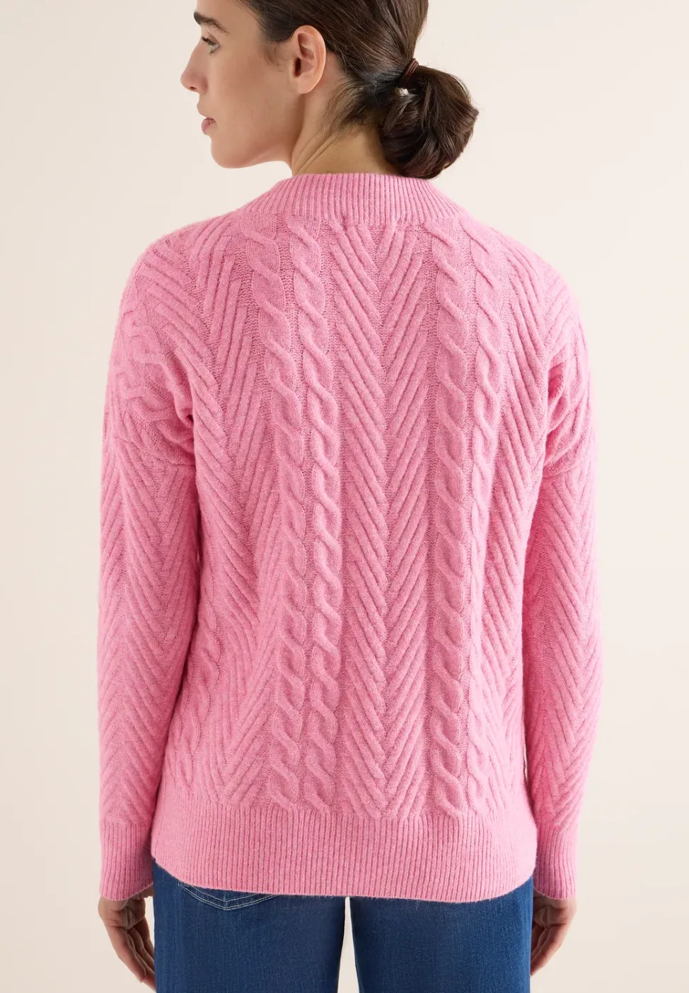 Pullover mit Zopfmuster