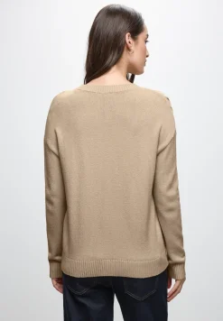 Pullover mit Zopfmuster