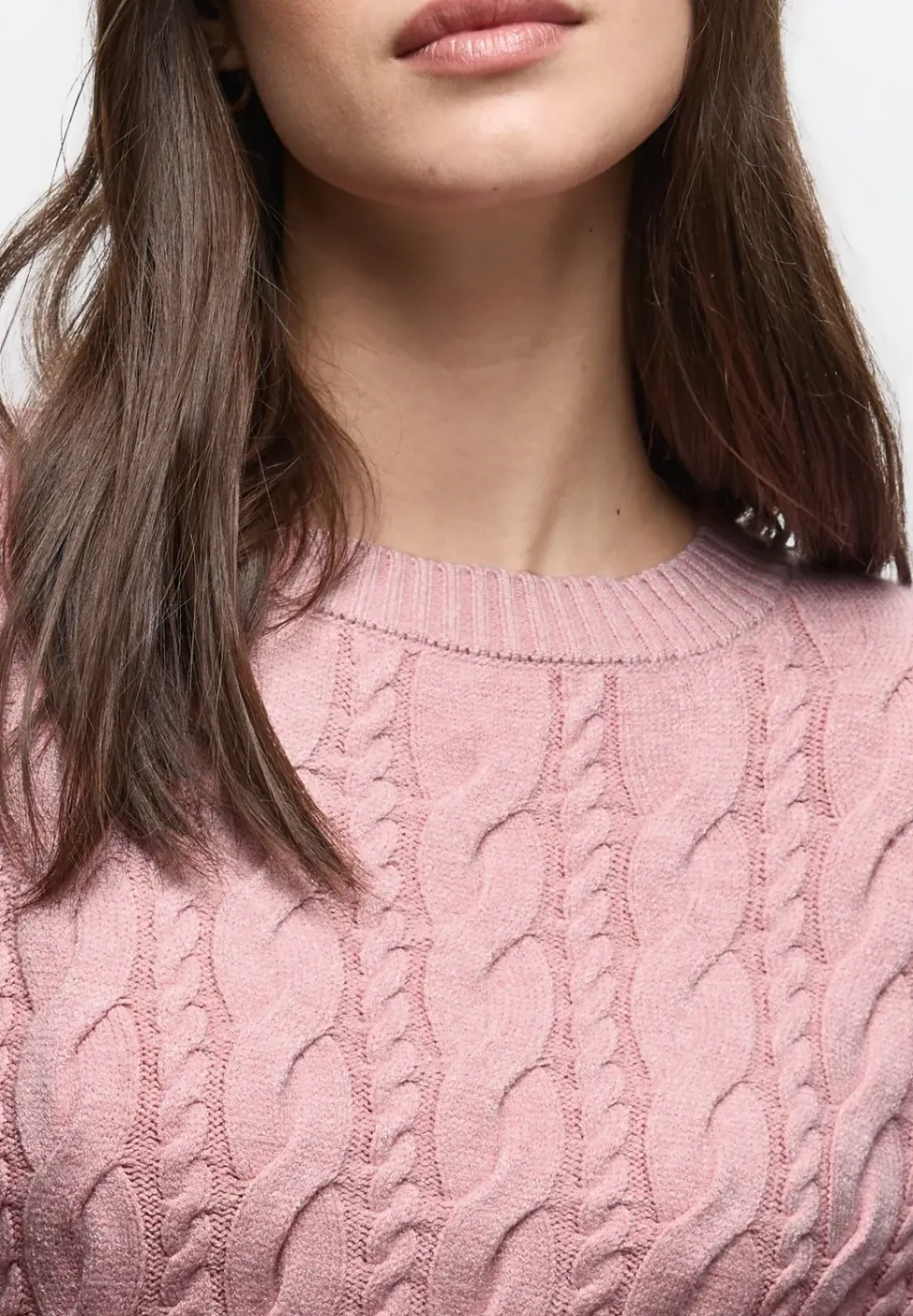 Pullover mit Zopfmuster
