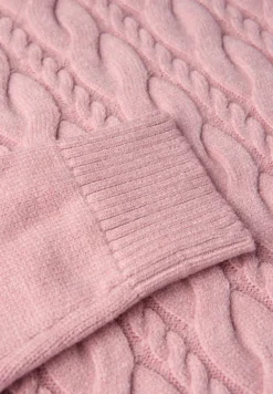 Pullover mit Zopfmuster