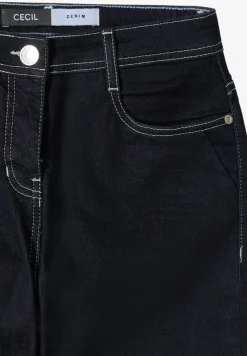 Rinsed Bootcut Jeans