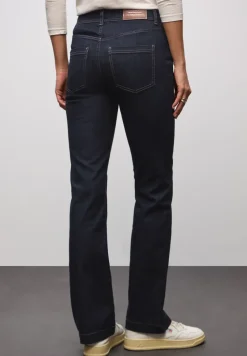 Rinsed Bootcut Jeans
